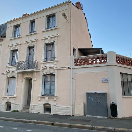 Appartements Rue Sarret Xxl Angers Buitenkant foto